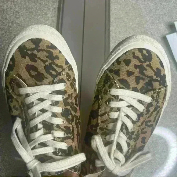 Madewell Sidewalk Low Top Leopard Cheetah Print 
 Sneaker Shoes - Picture 6 of 9